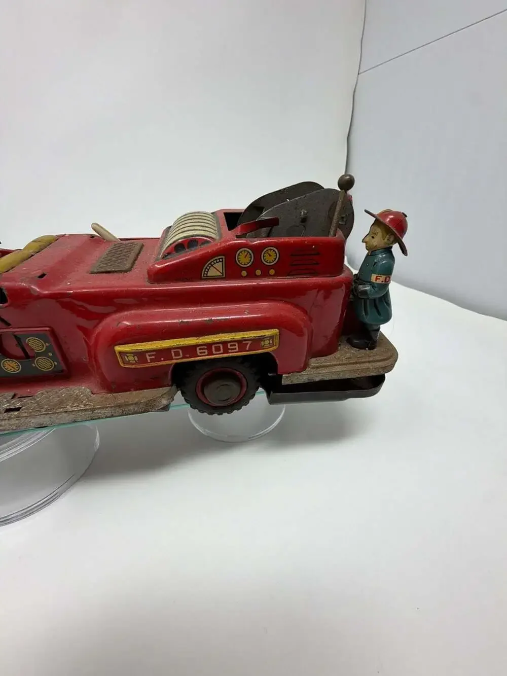 Vintage T.N. Nomura F.D. 6097 Tin Litho Friction Fire Engine Truck Japan